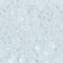 Бисер Япония "TOHO" CUBE 1.5 мм 5 г №0121 белоснежный/перламутр